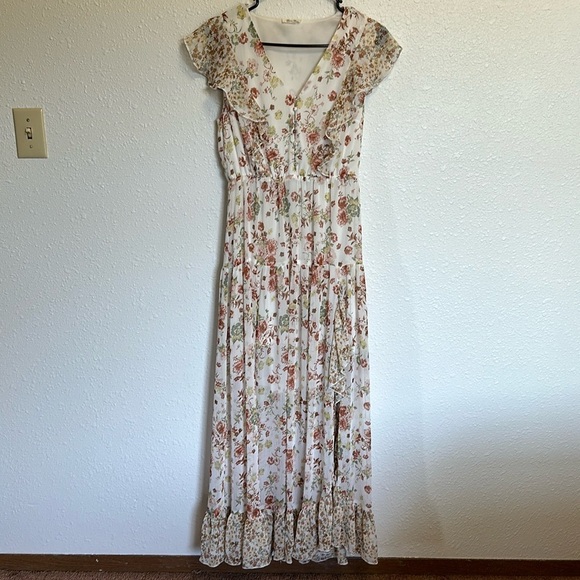 Miss Me Floral Ruffle Maxi Dress Size Medium - Picture 2 of 14